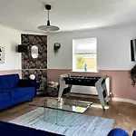 Apartamento Windermere View Hideaway Pet Friendly Nearby Parking Golf Nearby Walkers Welcome Bowness-on-Windermere