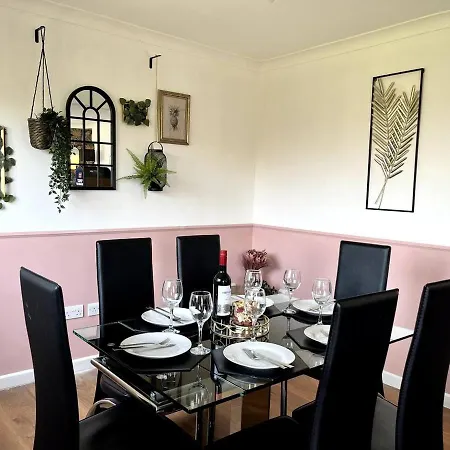 Lake View Hideaway Pet Friendly Nearby Lake Windermere Free Parking Golf Appartamento